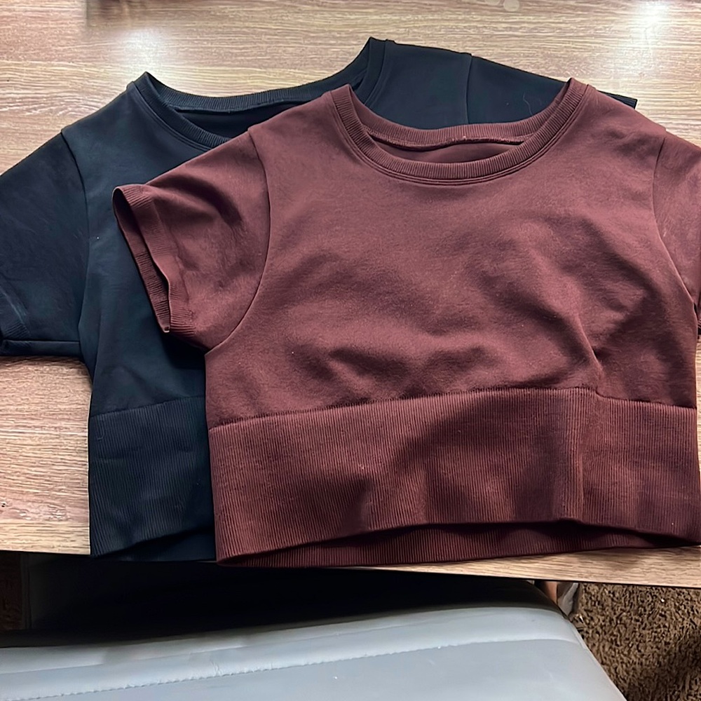 OFFLINE By Aerie Sidewalk
Seamless Cropped T-Shirt